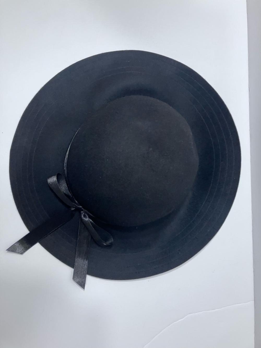 Black Wide-Brim Wool Hat